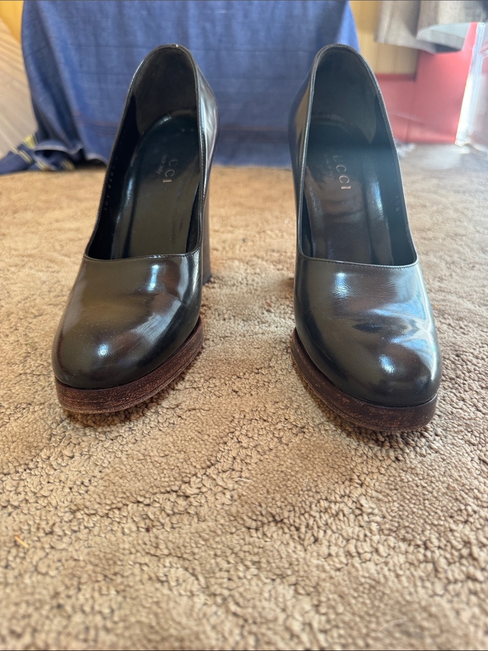 Gucci Black Leather Platform Pumps with Brown Stacked Sole
